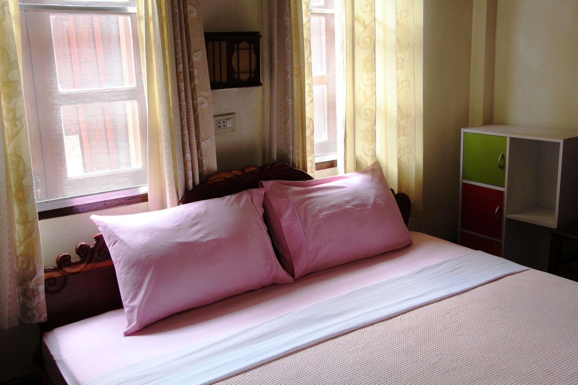 Thida Guesthouse Luangprabang Kültér fotó