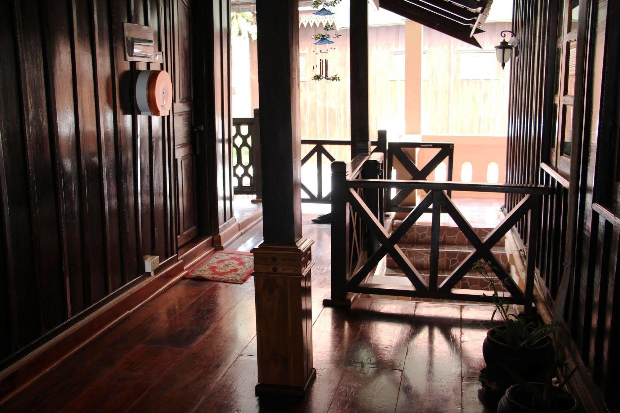 Thida Guesthouse Luangprabang Kültér fotó